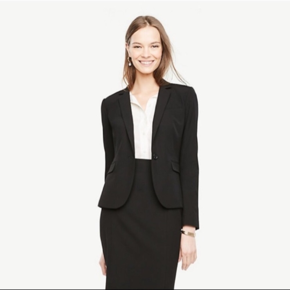 Pristine Ann Taylor Blazer